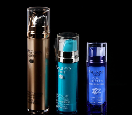 Botella cosmética de color sin aire 25ml con grabado en el interior como emulsión de lujo de botella interna doble