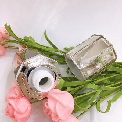 Collar acrílico lujoso Set de cuidado de la piel personalizado con 15g 30g 50g 30ml 50ml 75ml Capacidad